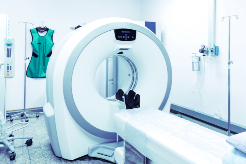 Chụp cộng hưởng từ (MRI) với chụp CT scan khác nhau như thế nào?