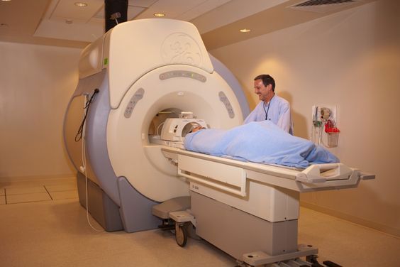Những đối tượng nên chụp cộng hưởng từ MRI?