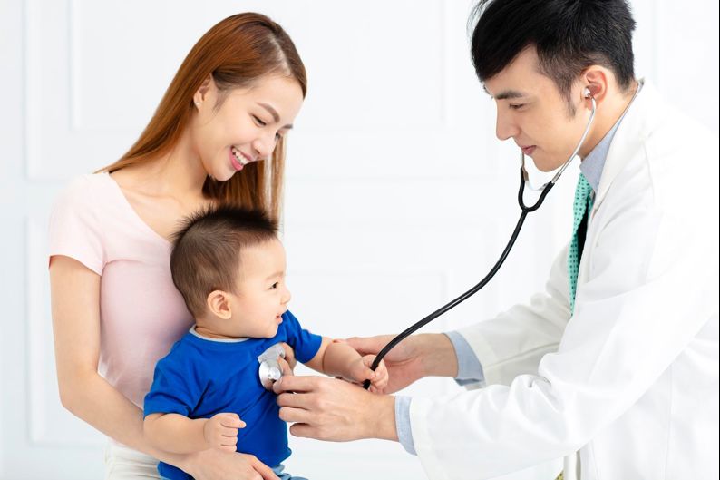 Lý do nên khám sức khỏe định kỳ cho bé